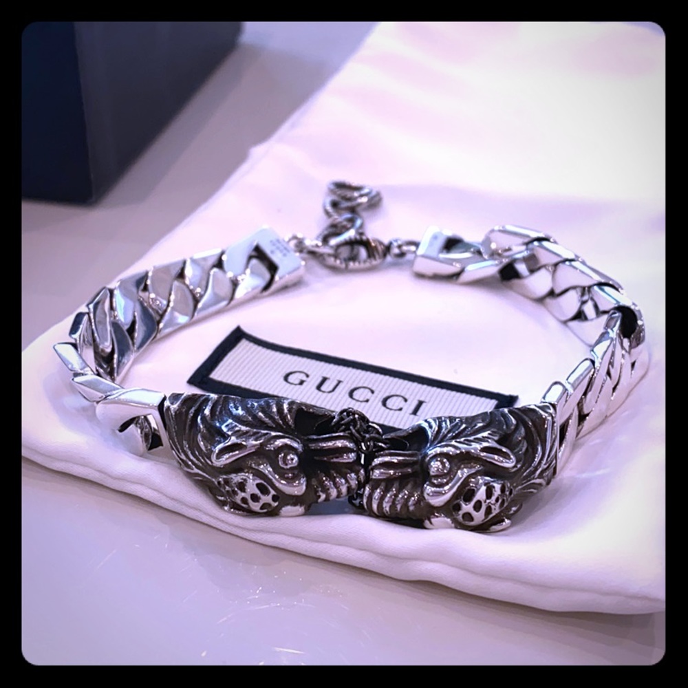 💯GUCCI NWB men’s sterling tiger bracelet